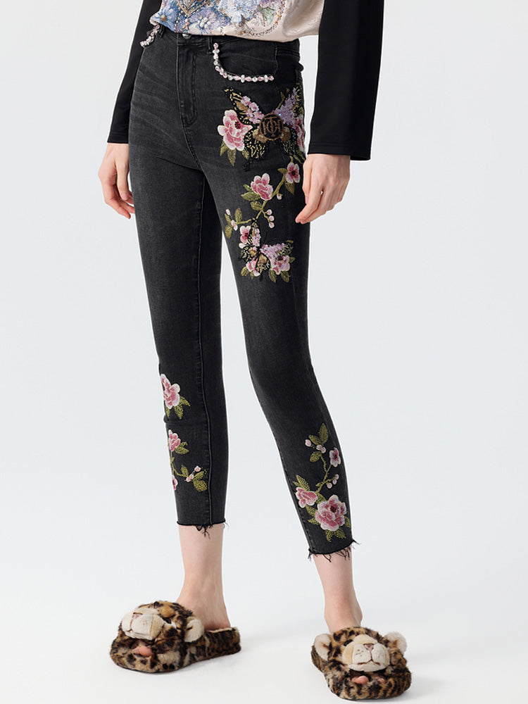 TCH Skinny Rhinestone Floral Embroidered Stretchable Cropped Jeans