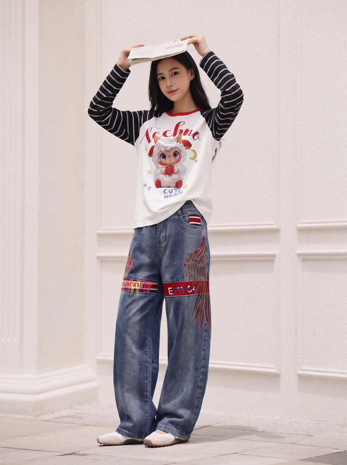 TCH Cute Horse Graphic Black & White Raglan Long Sleeve T-Shirt Luxury Streetwear Brand Official Showcase