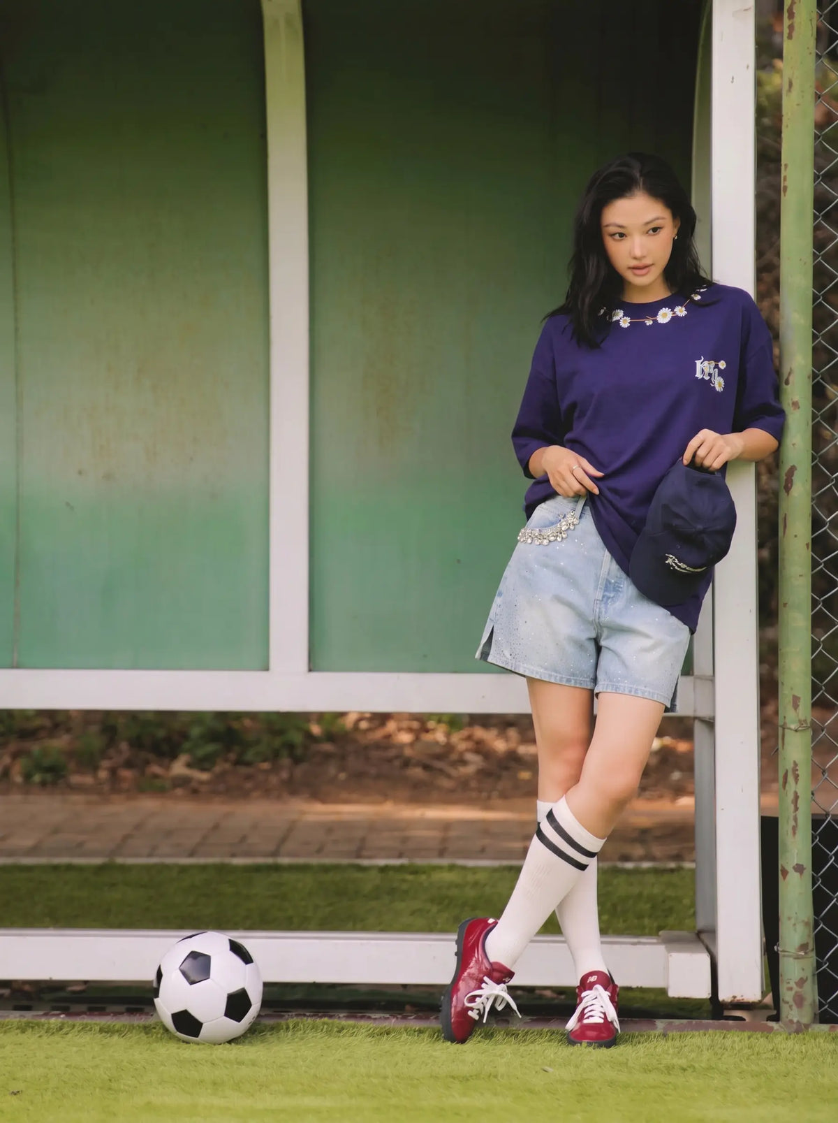 TCH Daisy Flower Graphic Oversized Navy Blue T-Shirt Luxury Streetwear Brand Official Showcase