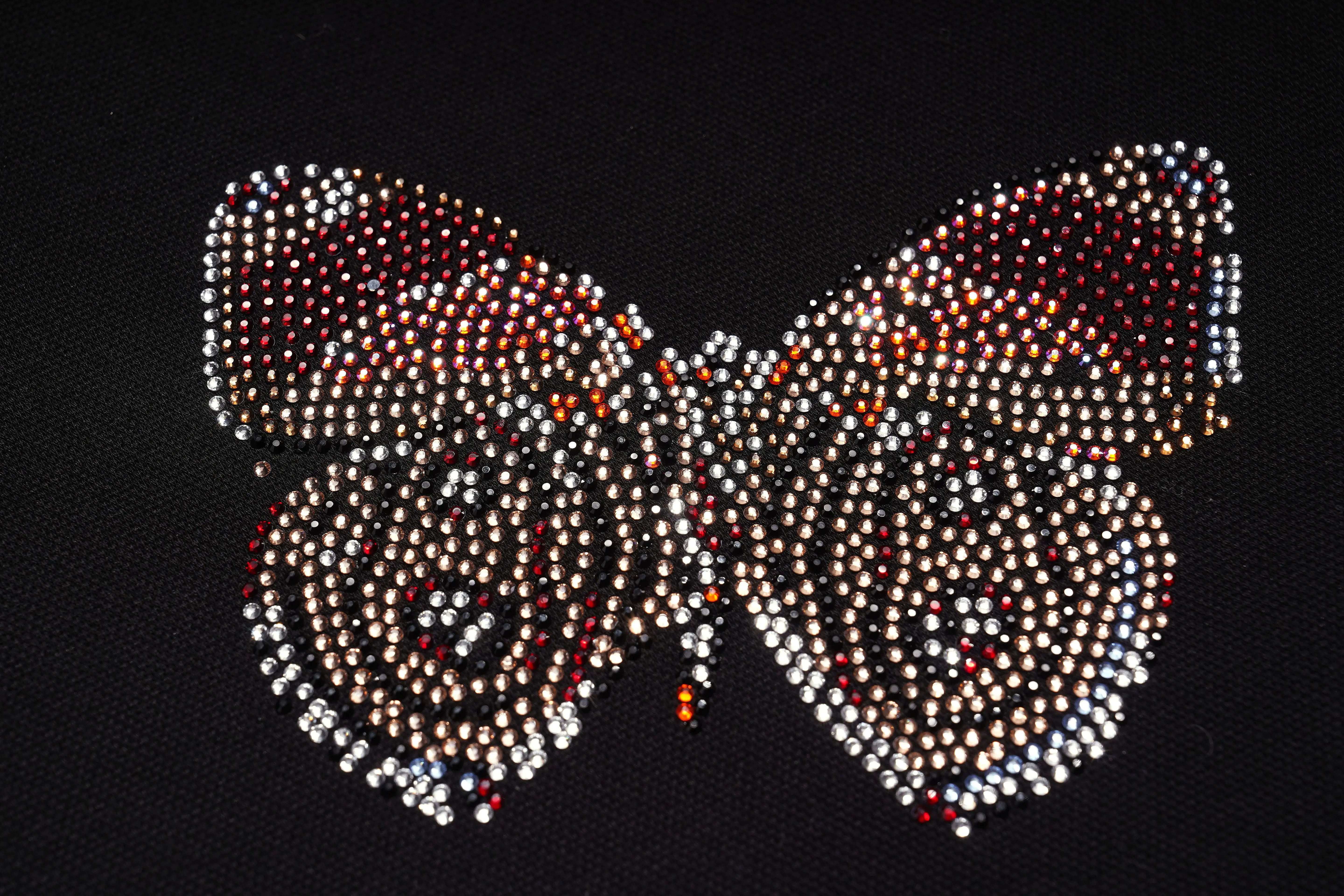 Butterfly-shaped decorative item made of small beads on a black background, TCH Dream Whale Rhinestone Lace Midi Dress