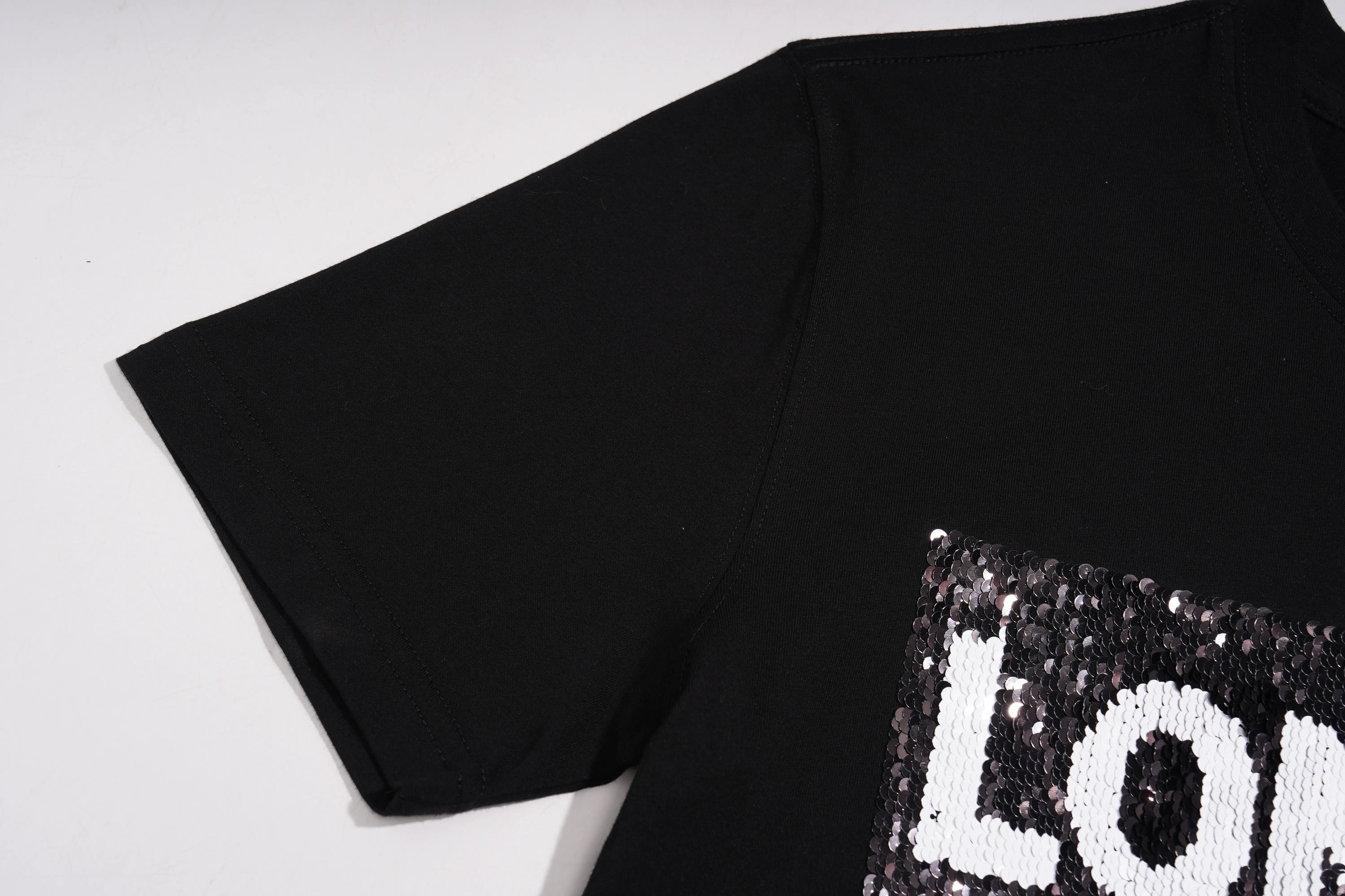 TCH London Bunny Rhinestone Graphic T-Shirt Luxury Streetwear Brand Official Showcase