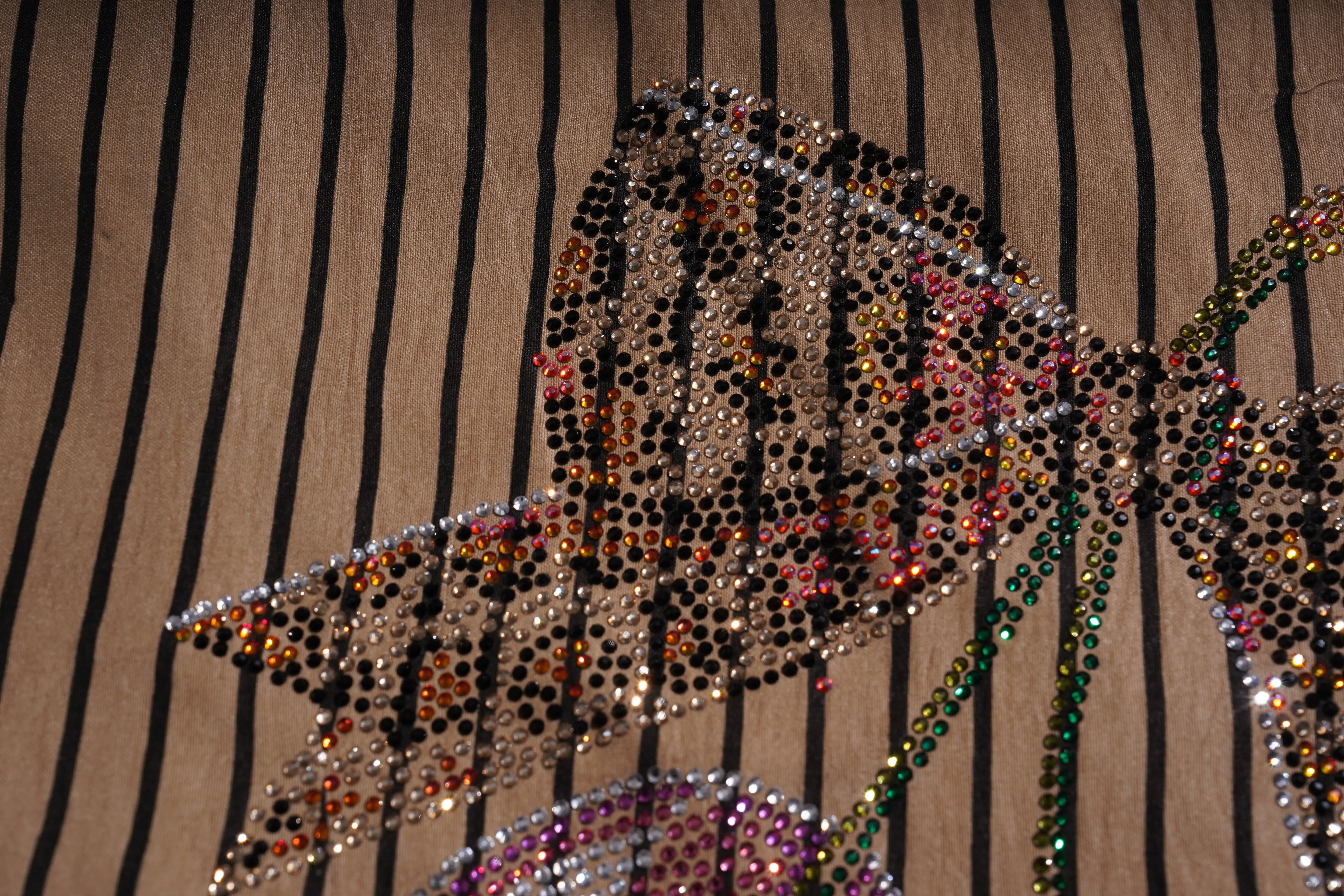 Decorative fabric with a floral pattern made of colorful beads on a striped background, TCH Rhinestone Graffiti Cat & Cherry Set