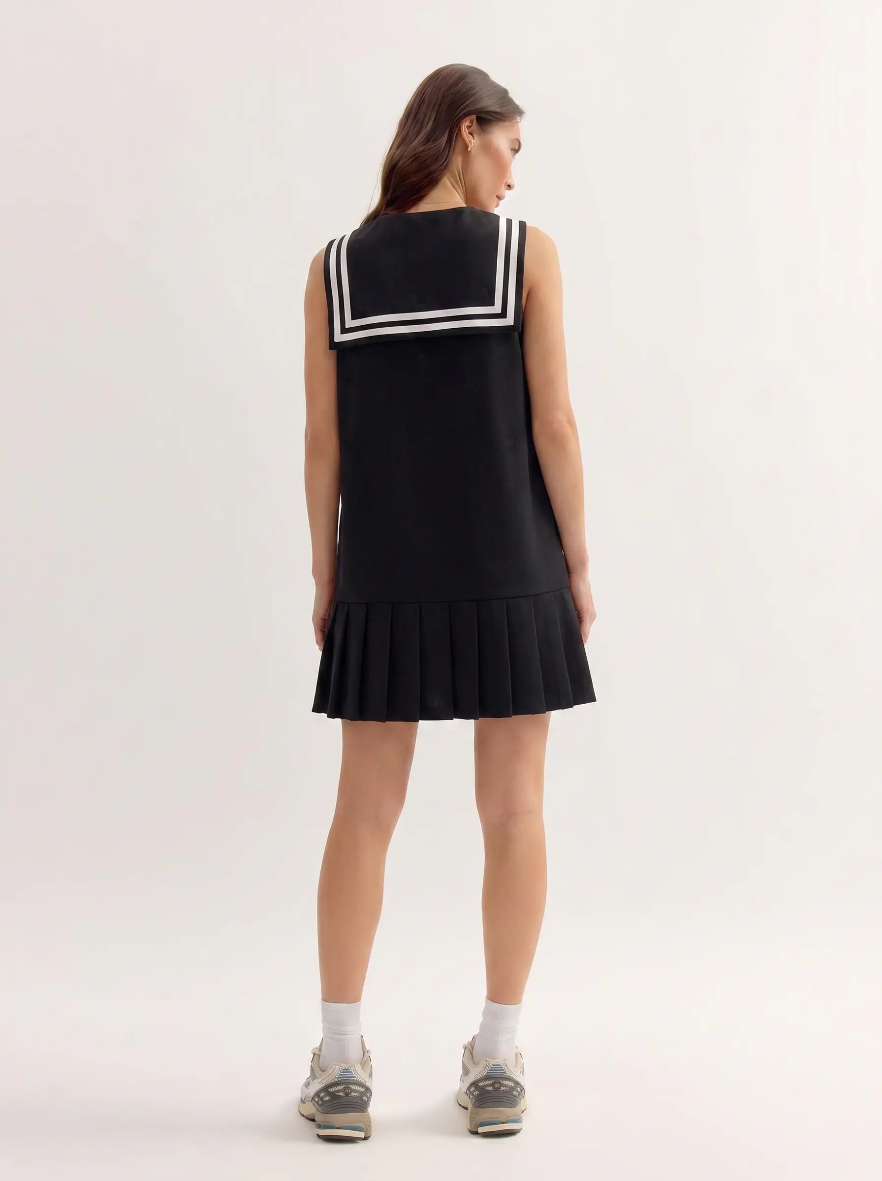 TCH Rhinestone Graphic Pleated Hem Sleeveless Black Dress TCH Rhinestone Graphic Pleated Hem Sleeveless Black Dress