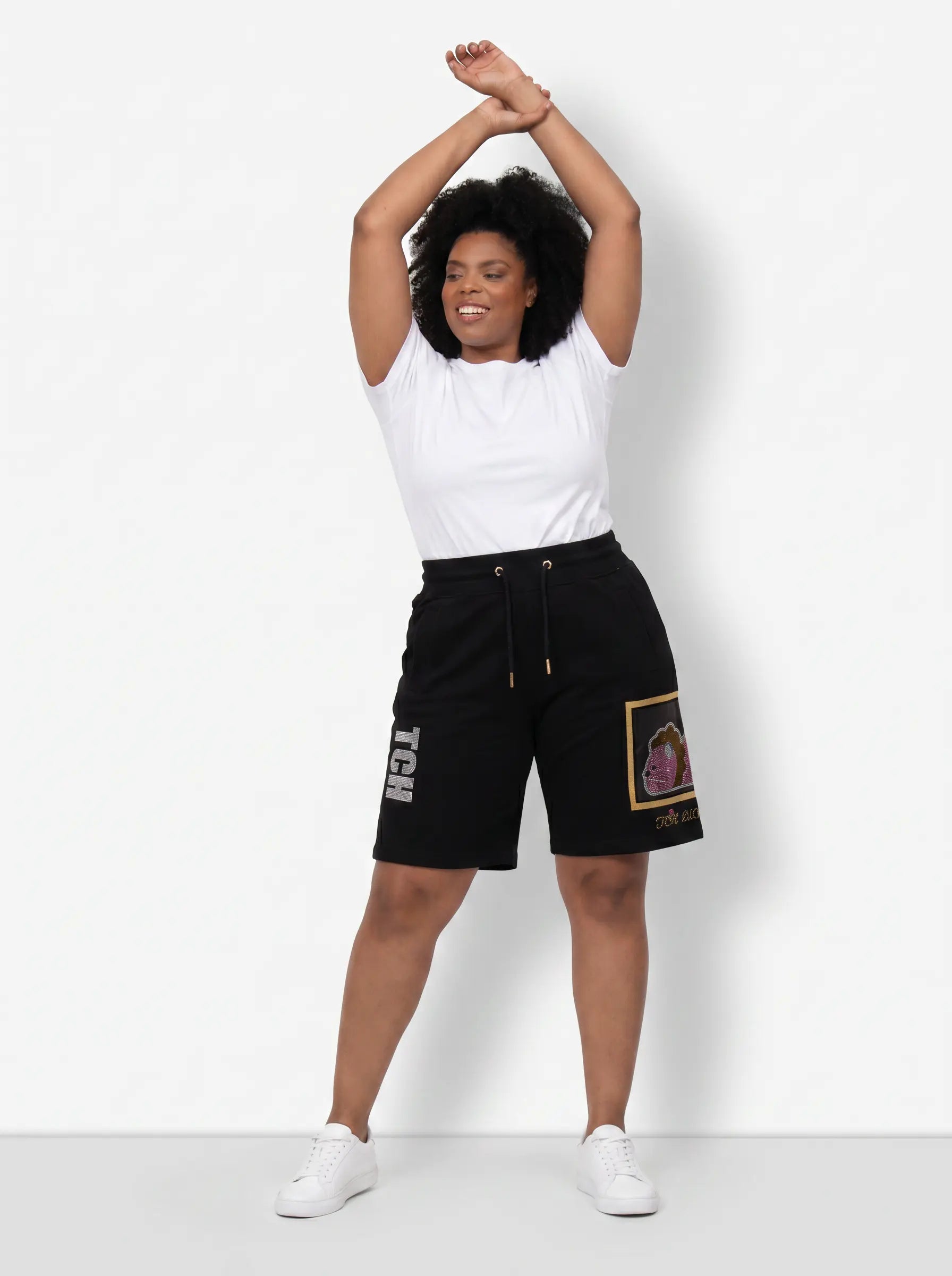 TCH Rhinestone Graphic Shorts Black Streetwear Cotton Sweat Shorts Luxury Streetwear Brand Official Showcase