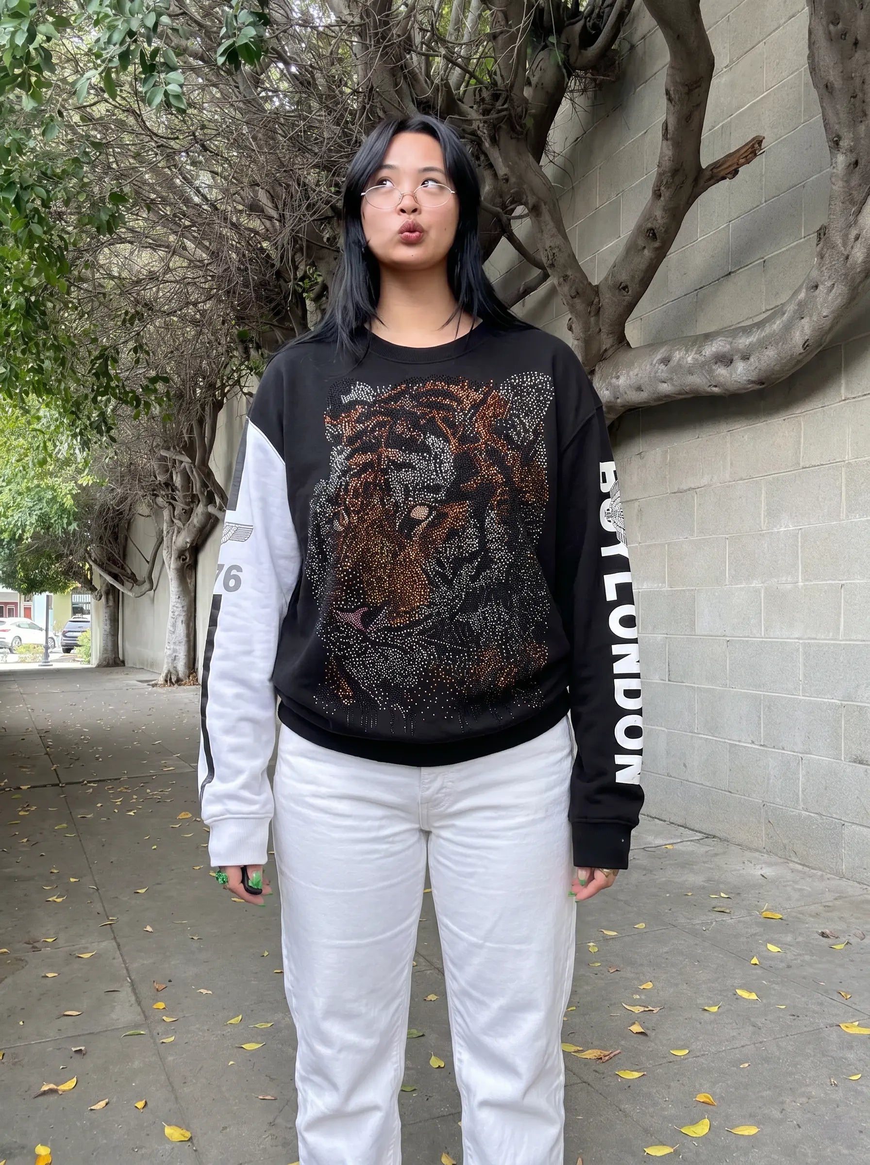 TCH Rhinestone Tiger Graphic Sweatshirt TCH Rhinestone Tiger Graphic Sweatshirt