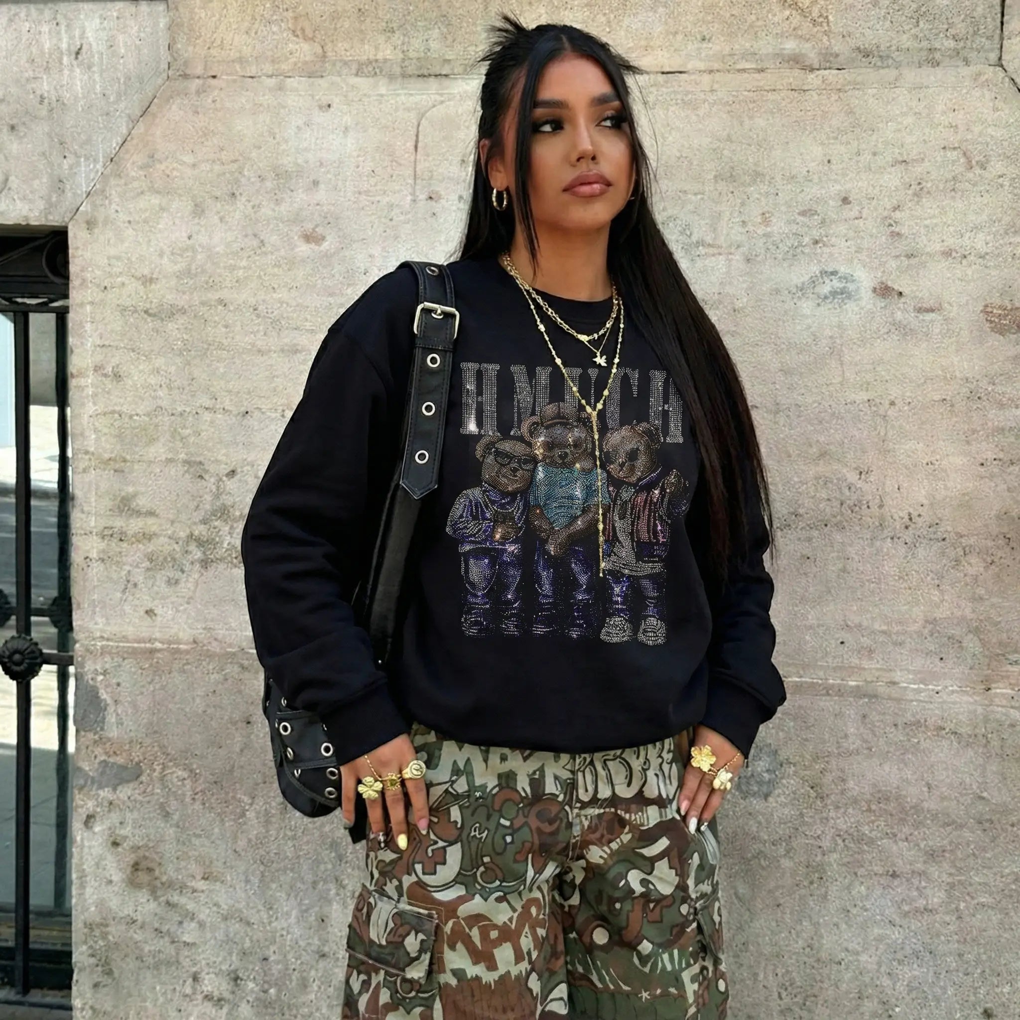 TCH HMUCH Rhinestone Triple Bear Sweatshirt: When Three Teddies Dress in Street Style, Cuteness Finds an Attitude