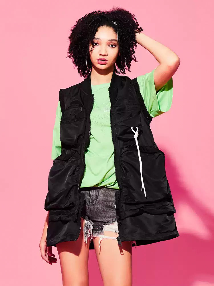 TCH Multi-Pocket Zip-Up Vest in Black