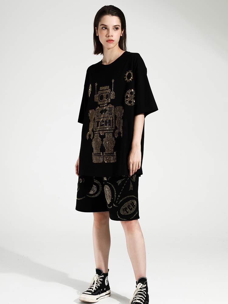 TCH Short Sleeve Robot Rhinestone Graphic T-Shirt