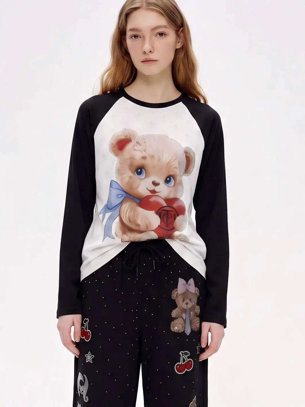 TCH Cute Teddy Bear Graphic Raglan Long Sleeve T-Shirt Luxury Streetwear Brand Official Showcase