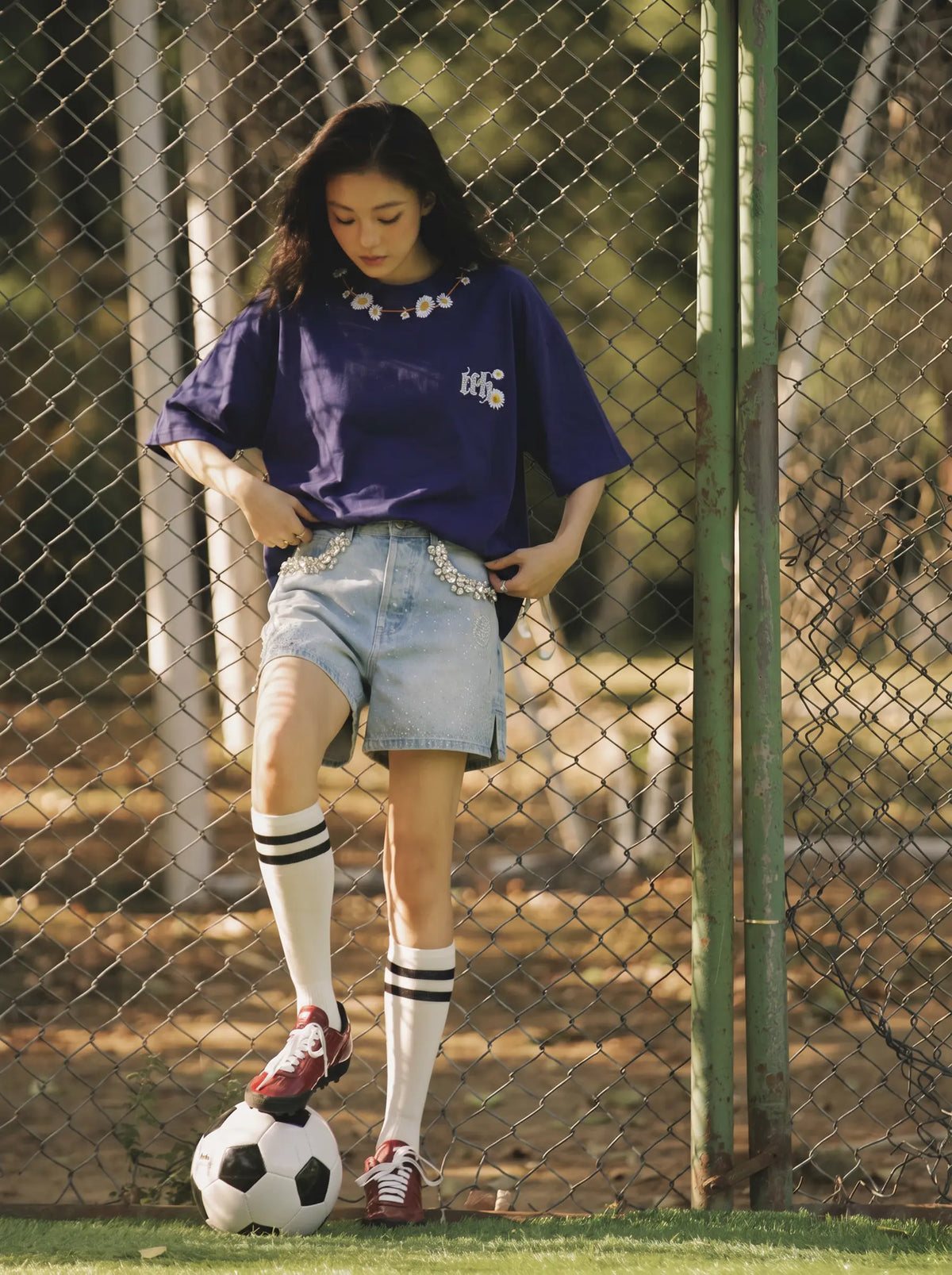 TCH Daisy Flower Graphic Oversized Navy Blue T-Shirt Luxury Streetwear Brand Official Showcase