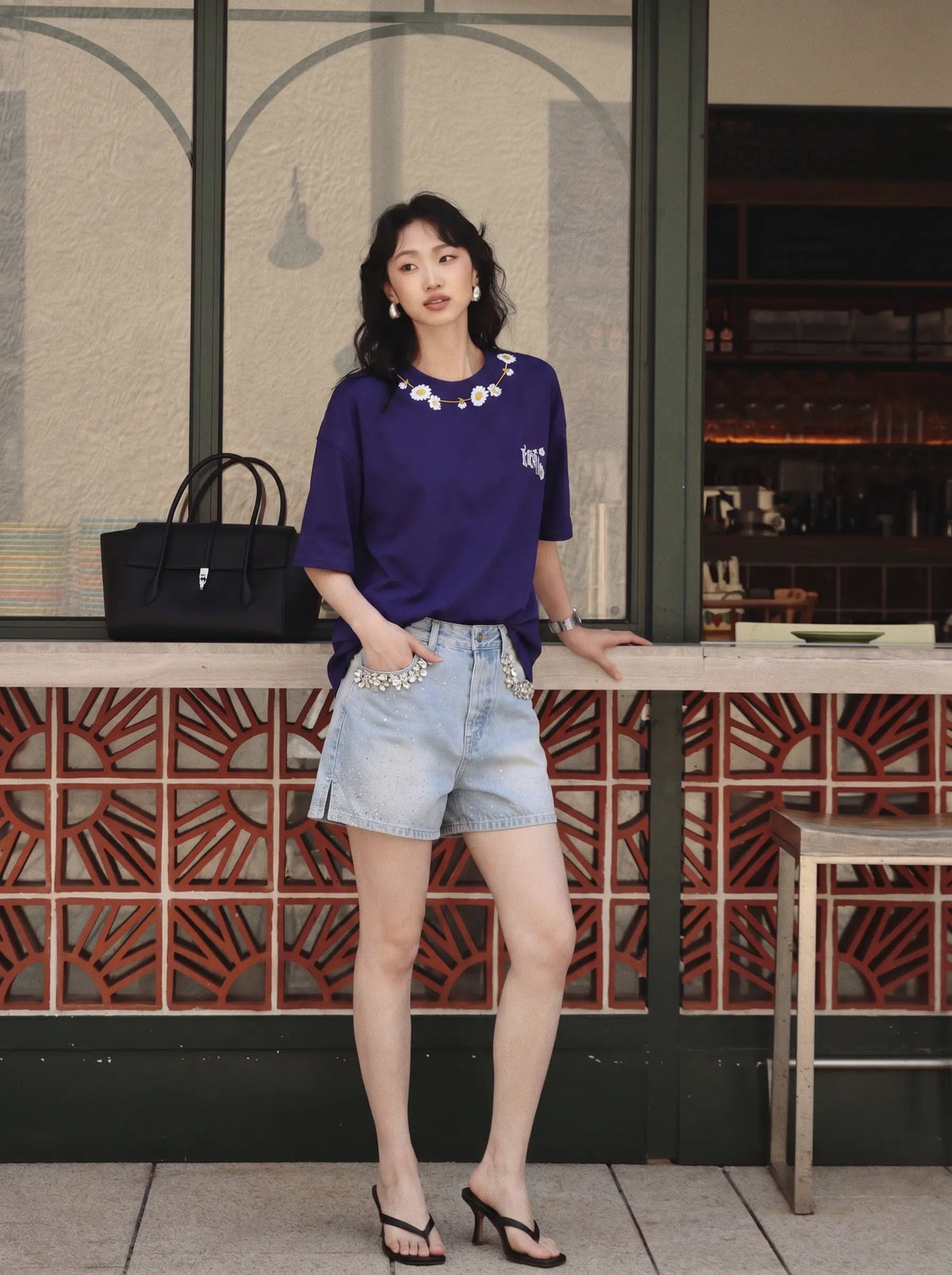 TCH Daisy Flower Graphic Oversized Navy Blue T-Shirt Luxury Streetwear Brand Official Showcase