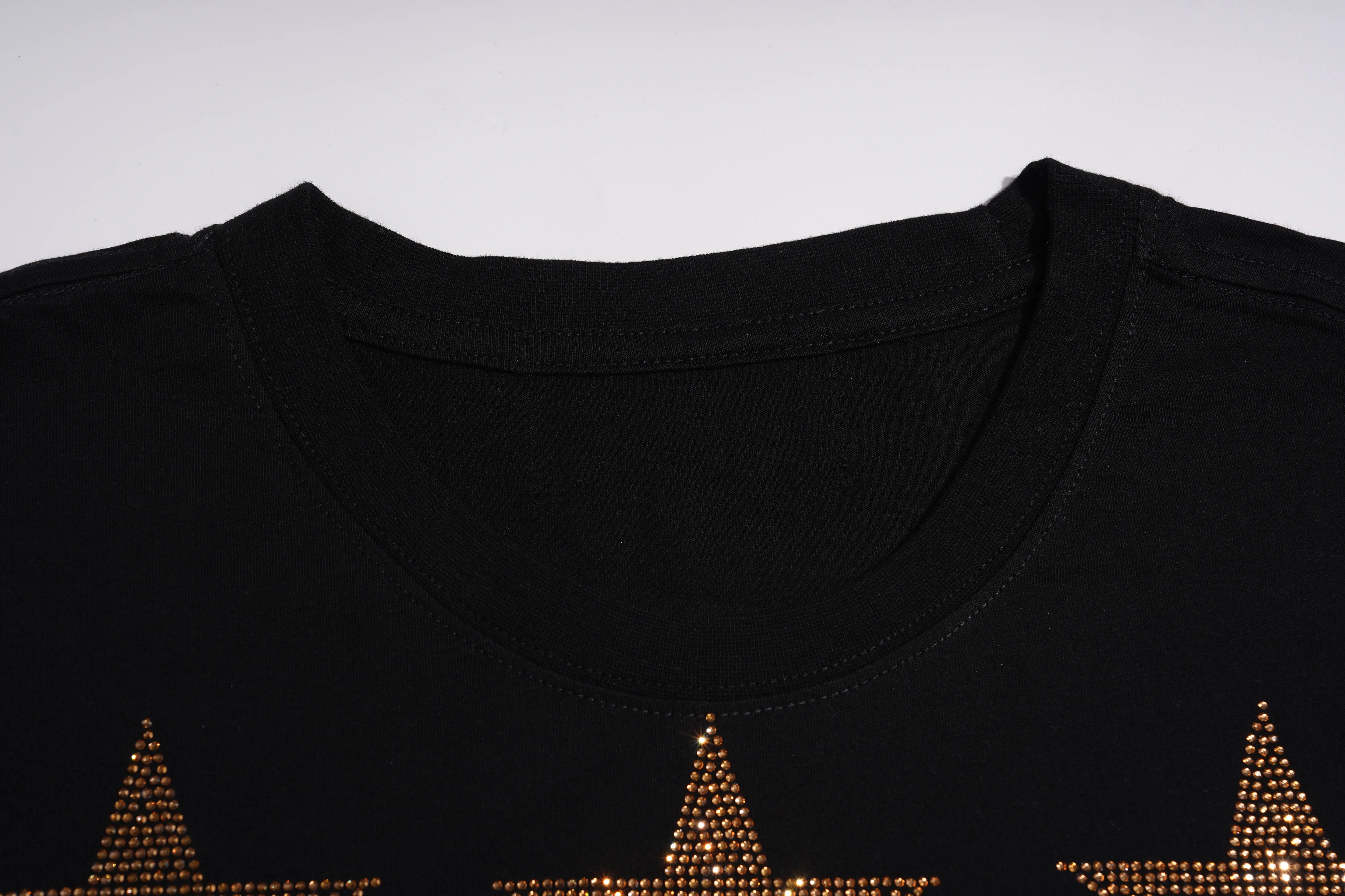 TCH Golden Skull & Star Rhinestone Graphic Black T-Shirt TCH Golden Skull & Star Rhinestone Graphic Black T-Shirt