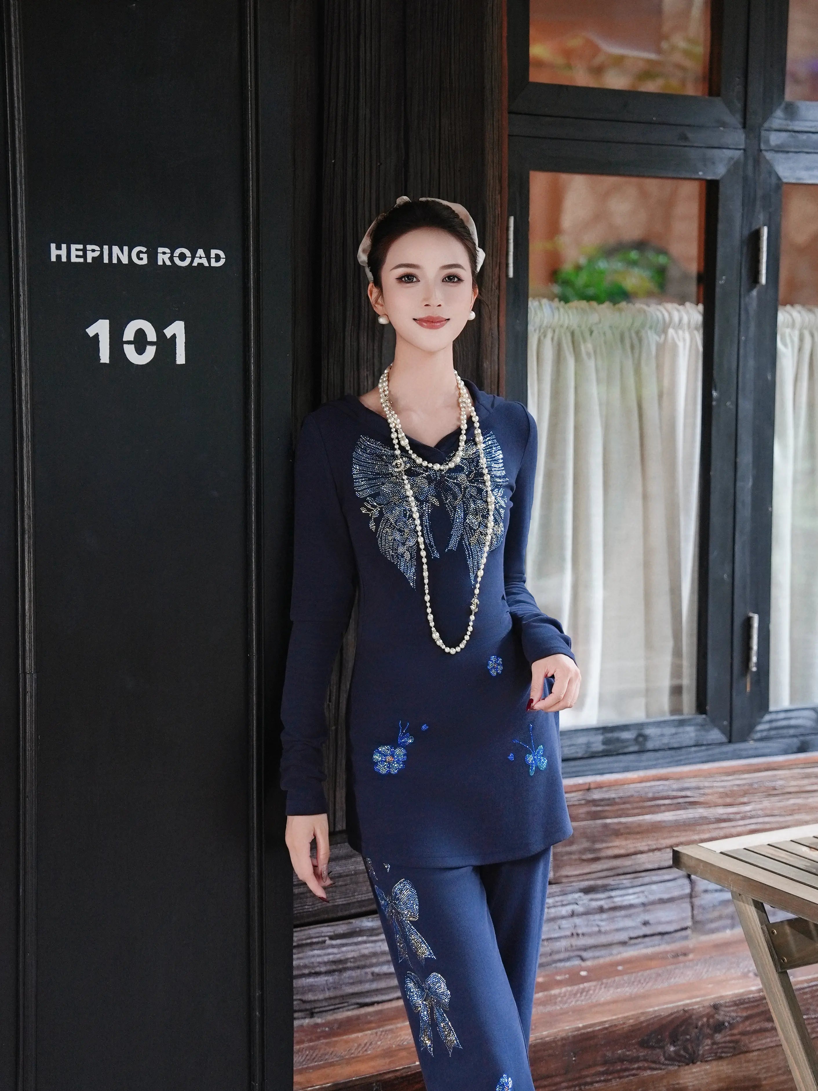 TCH Rhinestone Bow Detail Longline Hoodie Set - 3