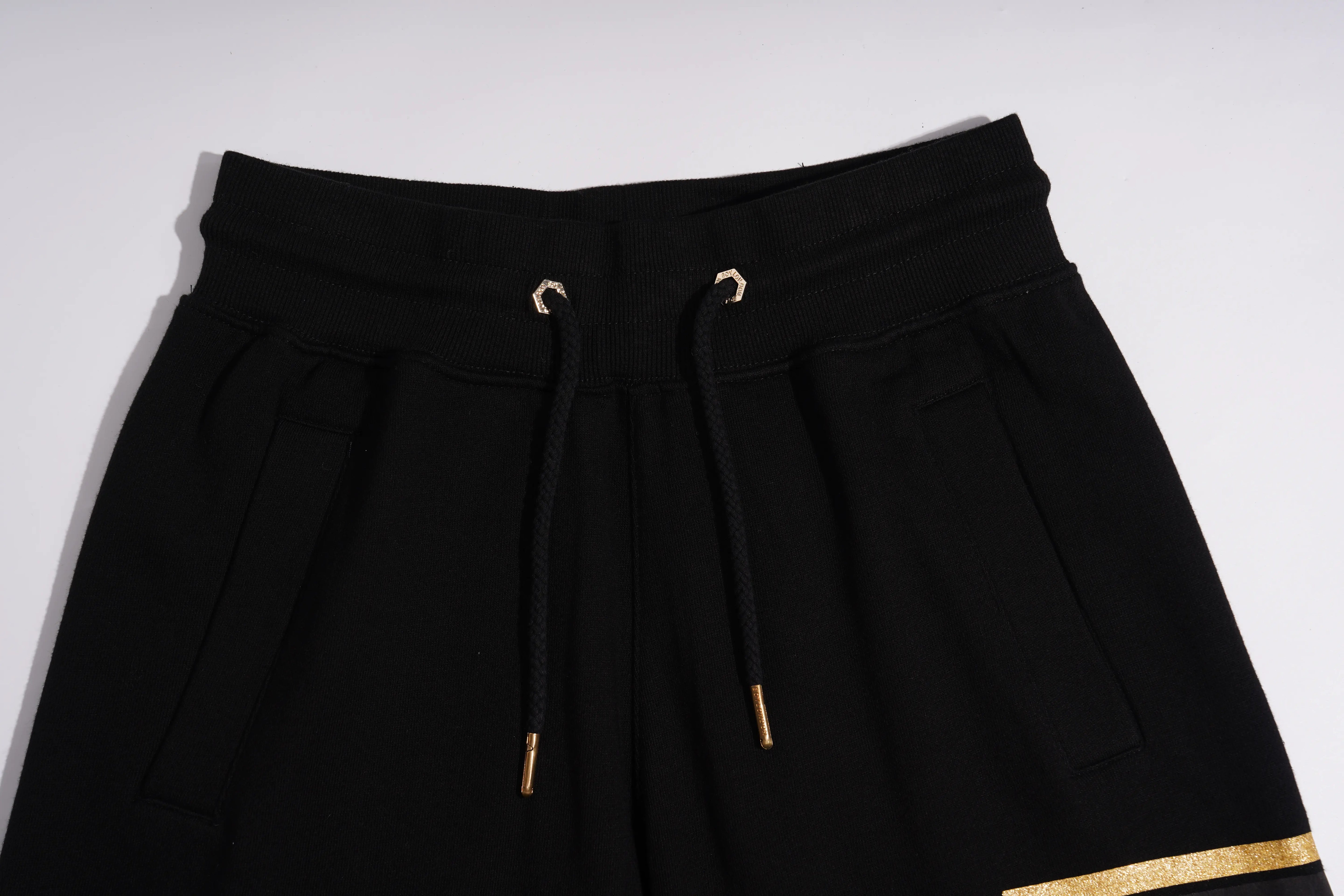 TCH Rhinestone Graphic Shorts Black Streetwear Cotton Sweat Shorts Luxury Streetwear Brand Official Showcase