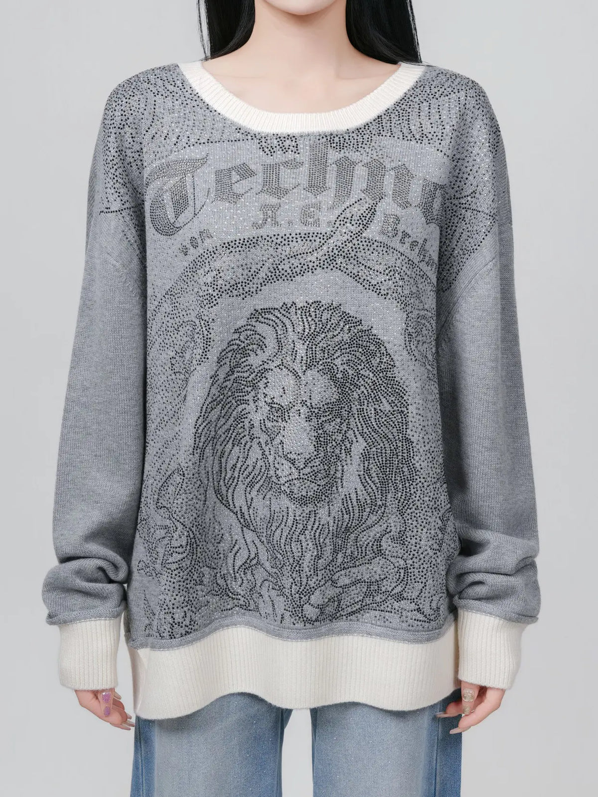 TCH Rhinestone Lion Graphic Grey Sweatshirt TCH lion graphic sweatshirt Grey rhinestone sweatshirt Lion print crewneck sweatshirt Gothic graphic sweatshirt Rhinestone embellished sweatshirt Grey streetwear sweatshirt Vintage lion graphic top  Grey crew neck pullover Graphic long sleeve sweatshirt Unisex lion print sweatshirt