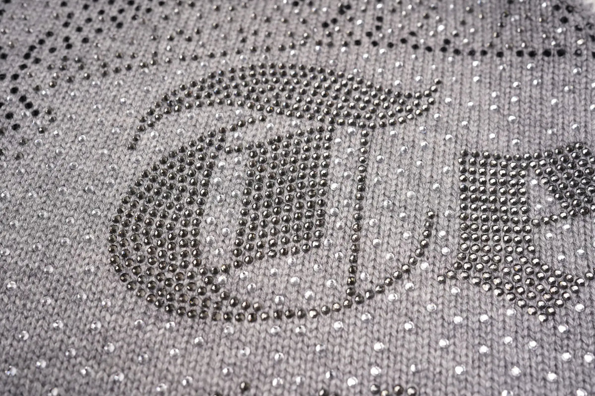 TCH Rhinestone Lion Graphic Grey Sweatshirt TCH lion graphic sweatshirt Grey rhinestone sweatshirt Lion print crewneck sweatshirt Gothic graphic sweatshirt Rhinestone embellished sweatshirt Grey streetwear sweatshirt Vintage lion graphic top  Grey crew neck pullover Graphic long sleeve sweatshirt Unisex lion print sweatshirt