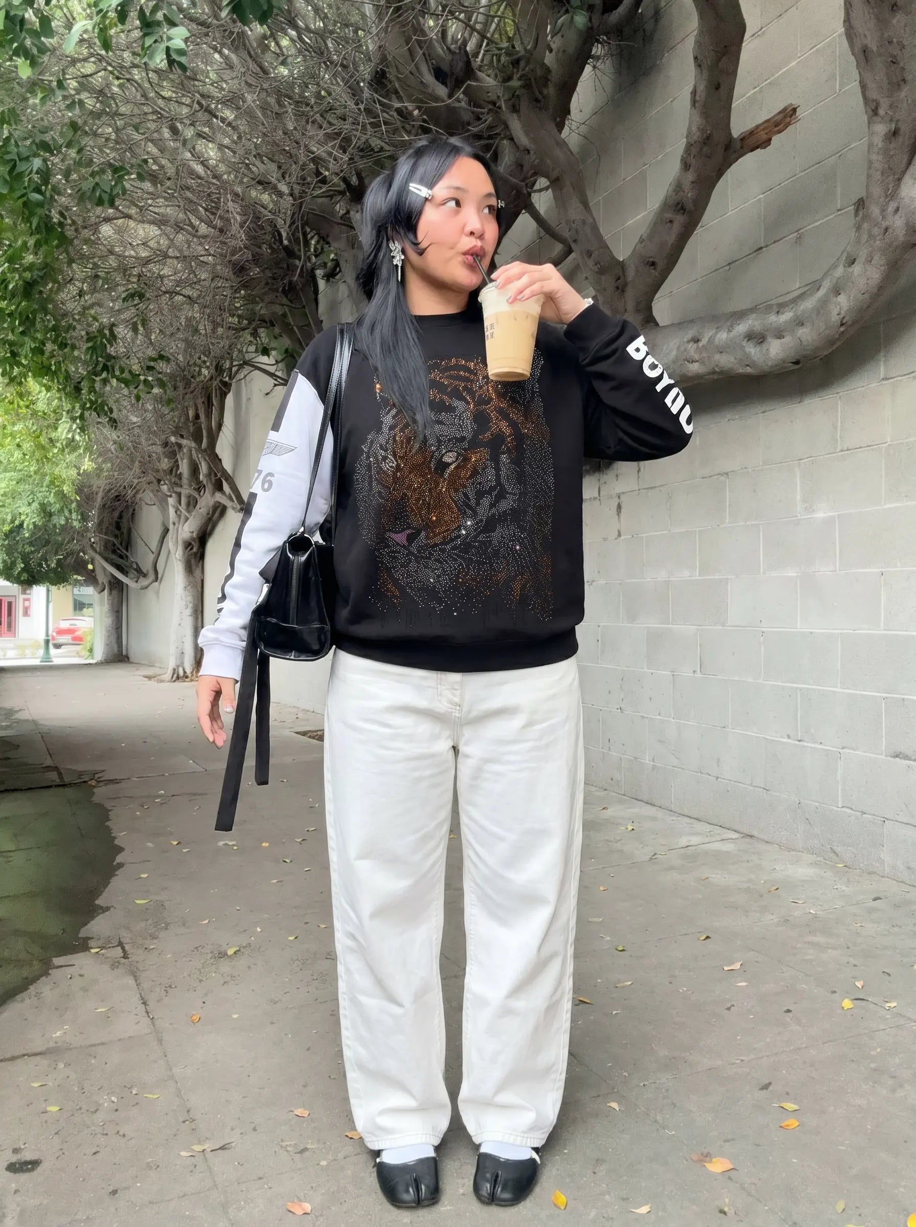 TCH Rhinestone Tiger Graphic Sweatshirt TCH Rhinestone Tiger Graphic Sweatshirt