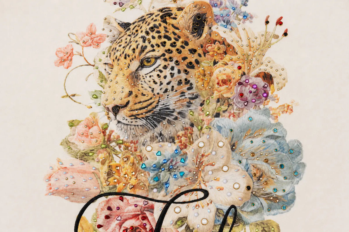 TCH Vintage Leopard & Bird Graphic Sweatshirt Luxury Streetwear Brand Official Showcase